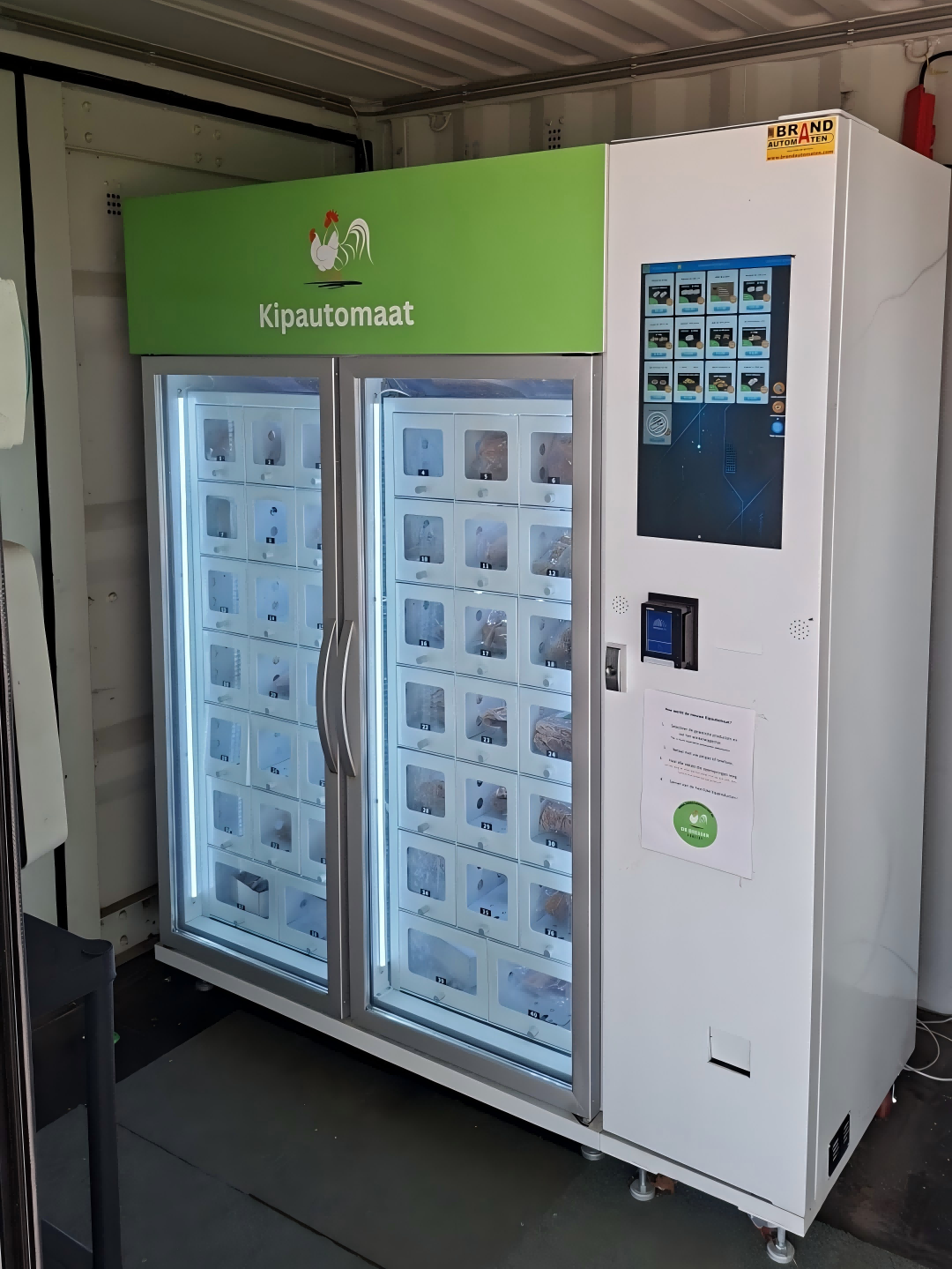 Indoor Farm-to-Table Automation: Optimizing Egg Retail in Netherlands